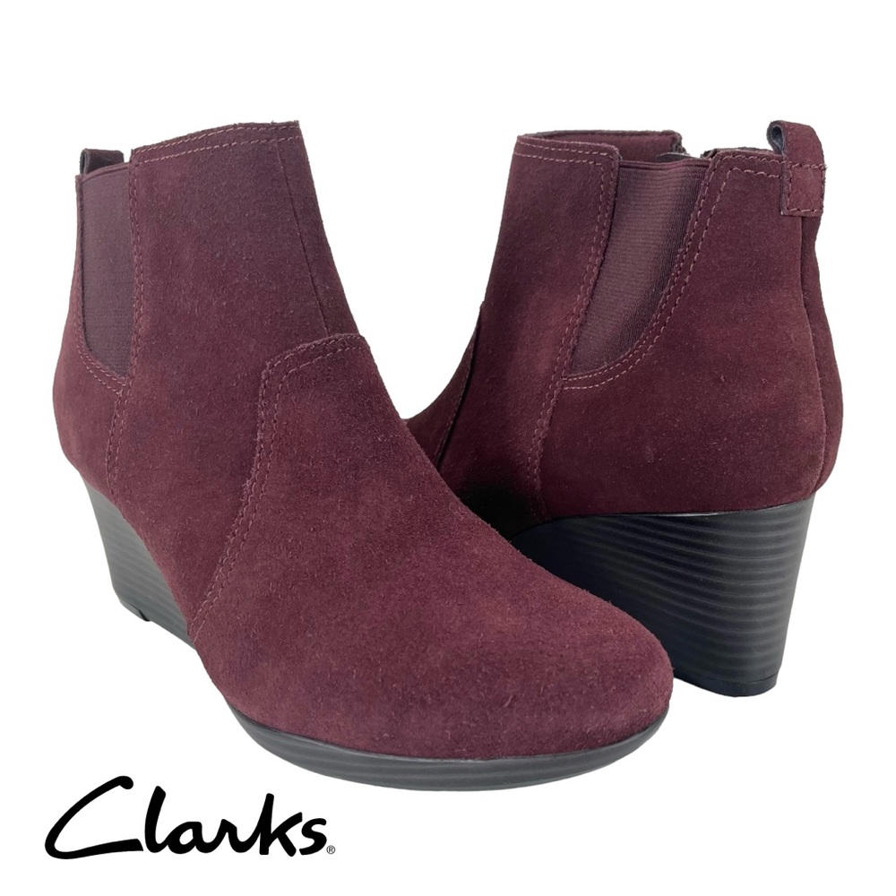 Clarks | Women 9M | Maroon Suede Leather Wedge Ankle Bootie Side Zipper